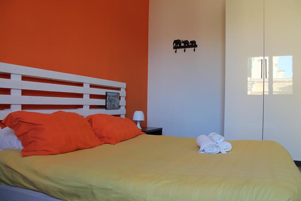 B&B Nica Domus Palermo Bagian luar foto