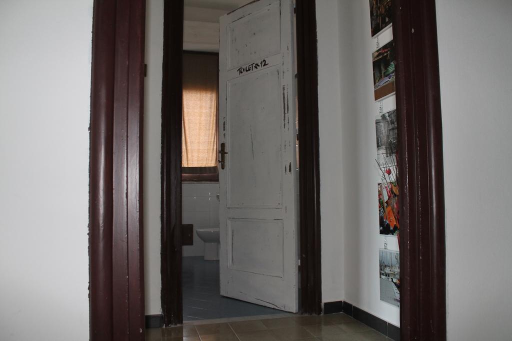 B&B Nica Domus Palermo Bagian luar foto