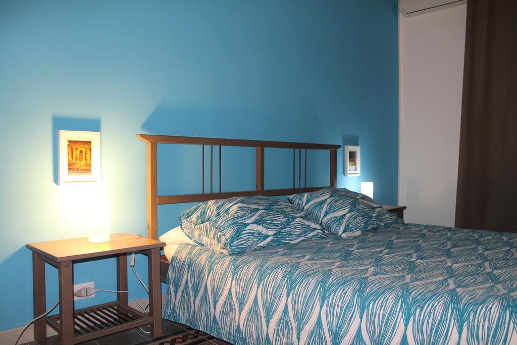 B&B Nica Domus Palermo Bagian luar foto