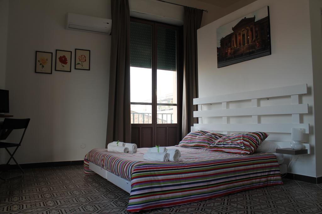 B&B Nica Domus Palermo Bagian luar foto